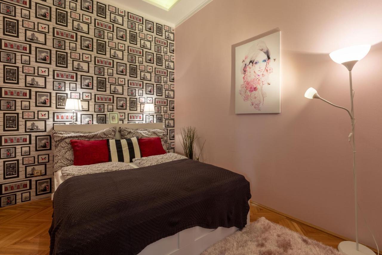 Luxury Downtown Home By Anna Βουδαπέστη Εξωτερικό φωτογραφία